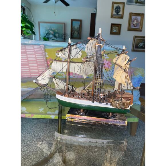 VELERO ESPANOL Ano 1768 Vtg Sailboat Model Ship Wooden Boat - Picture 9 of 16